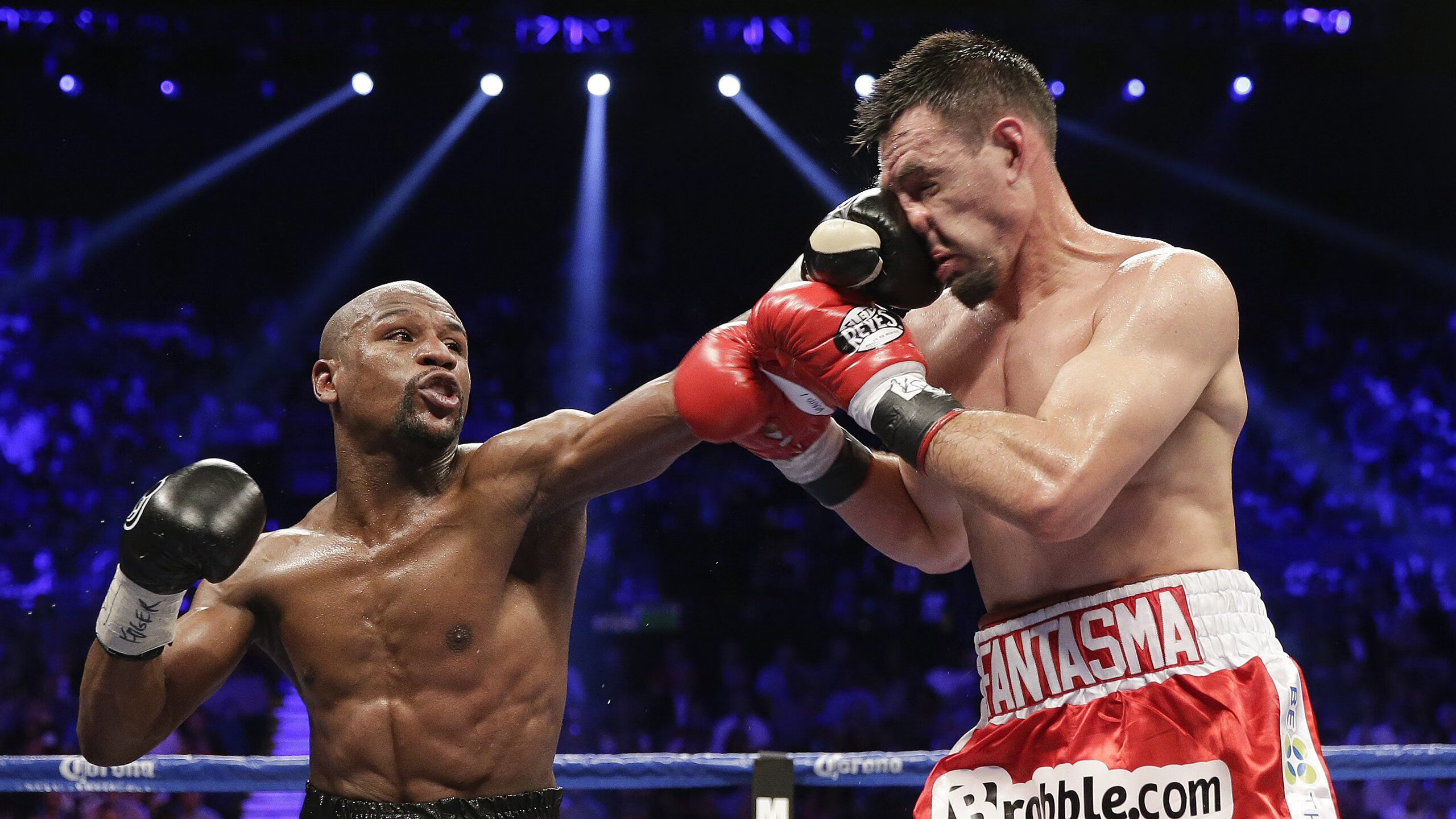 重点比赛回顾：今晚的比赛精彩瞬间盘点，今晚的比赛项目